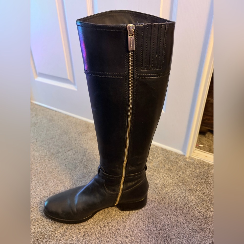 Michael Kors Black Tall Leather Healed Zip Up Boots & Gold Accents Size 8 NWOB - Picture 9 of 13